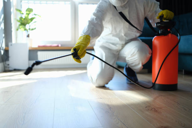 Best Commercial Pest Control Services  in Louisville, TN